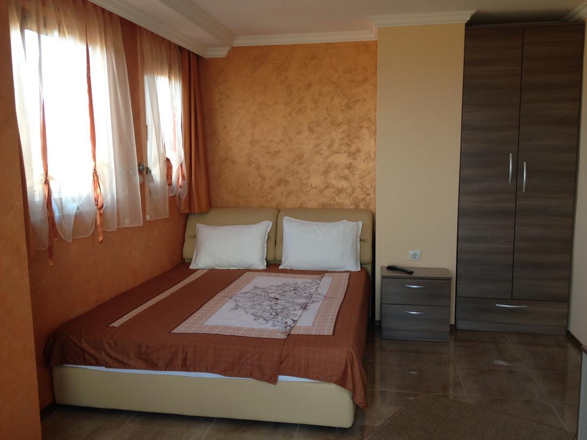 Family Hotel Radiana Sozopol Eksteriør billede
