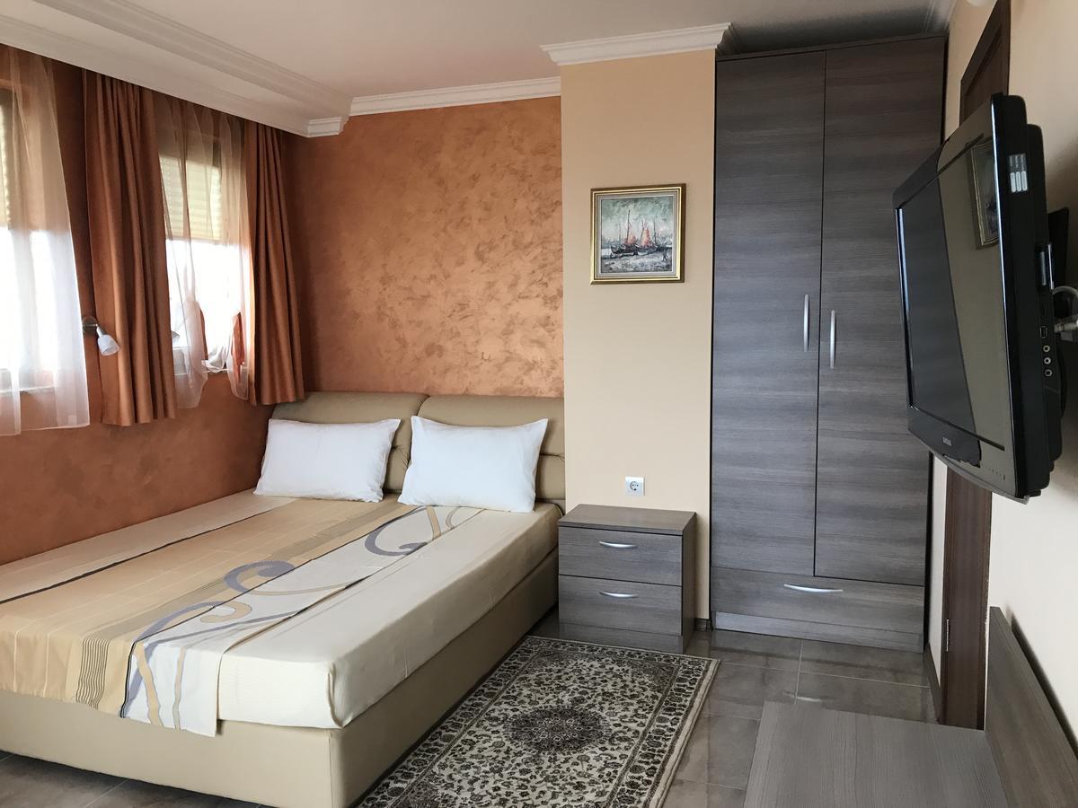 Family Hotel Radiana Sozopol Eksteriør billede